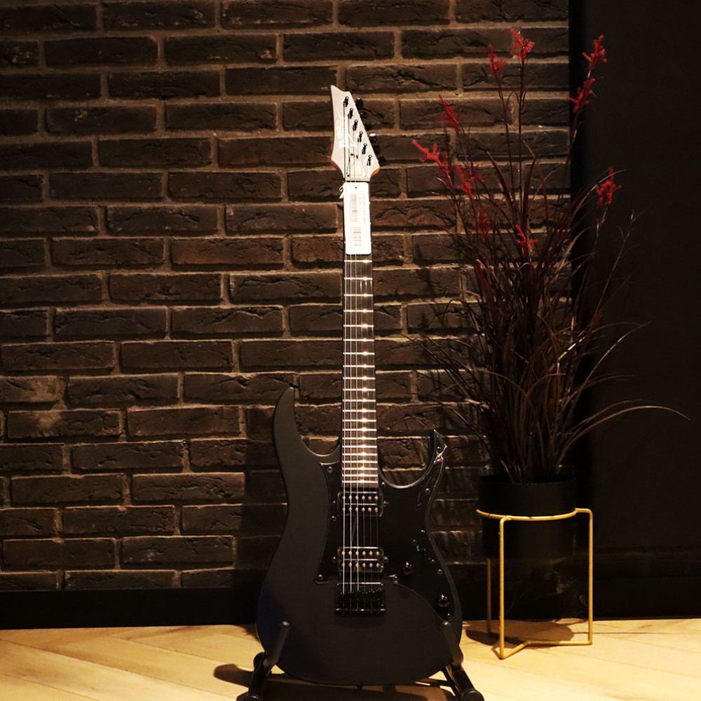 Ibanez GRGR131EXBKF GIO elektrische gitaar